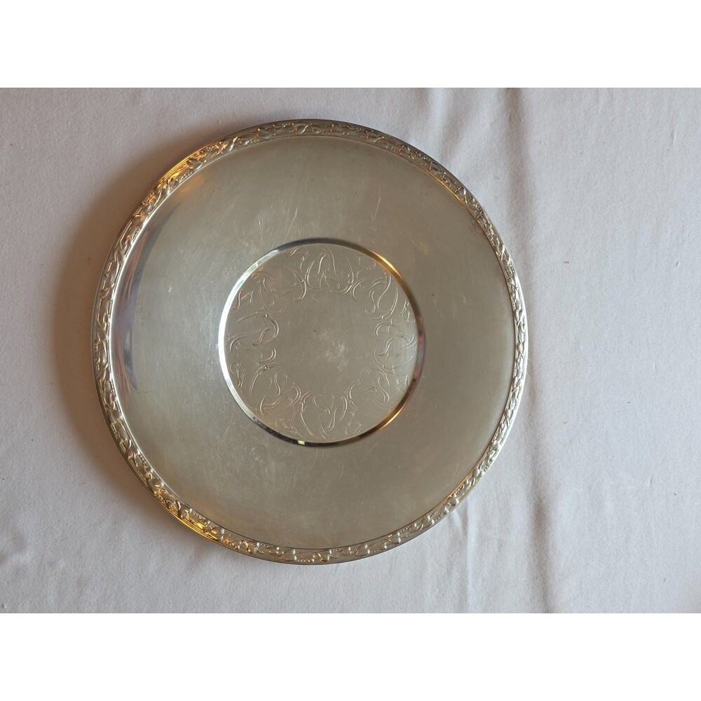 Wm A Rogers Meadowbrook Silverplate Round Serving Tray 10 Inch Floral Vintage